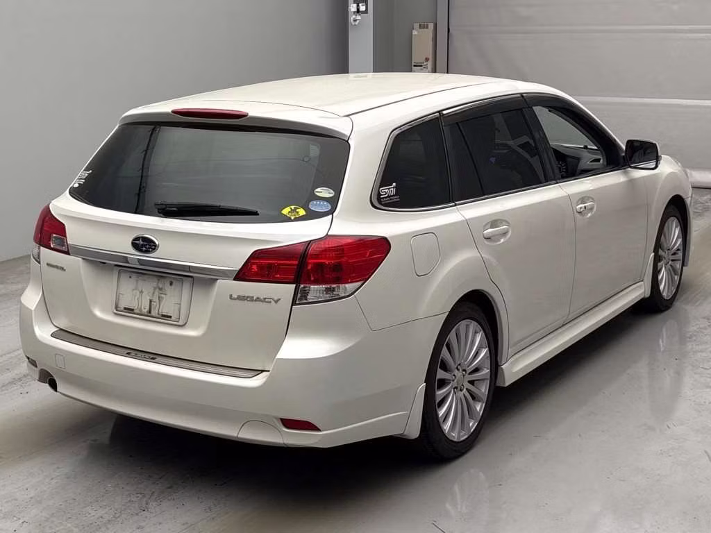 SUBARU LEGACY