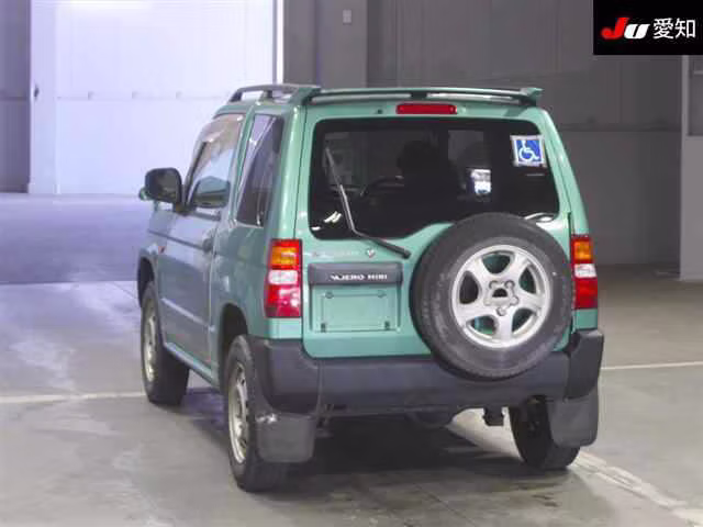 MITSUBISHI PAJERO MINI