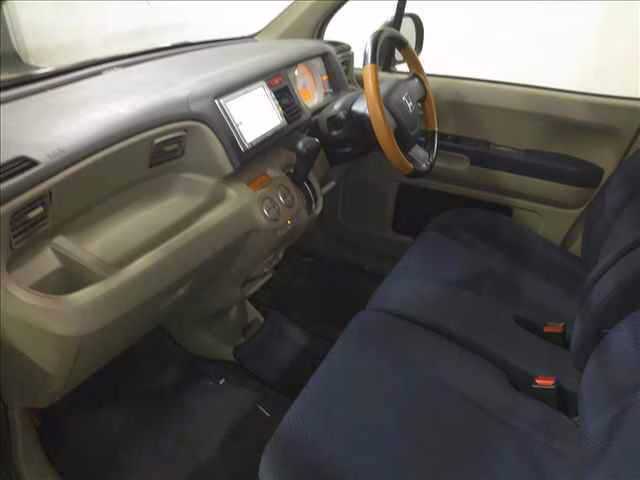 HONDA LIFE