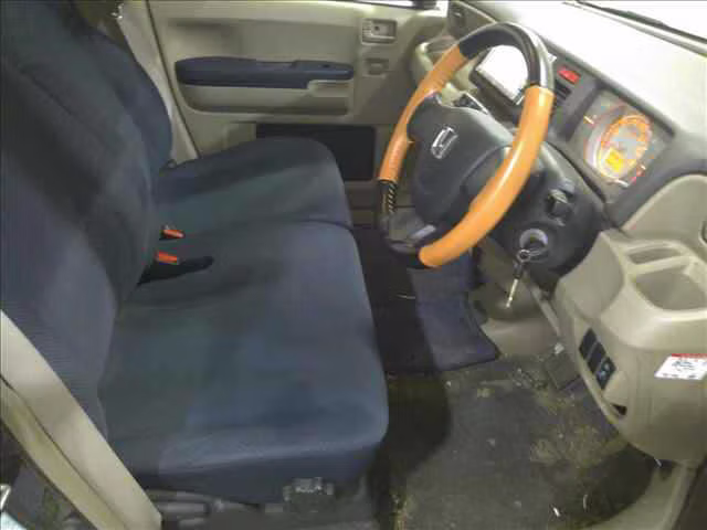 HONDA LIFE