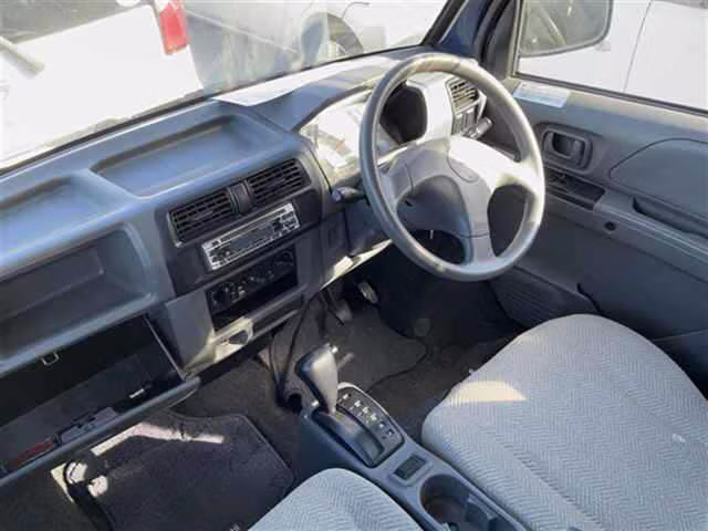 MITSUBISHI TOWN BOX