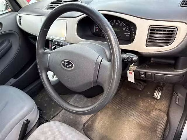 SUBARU R2