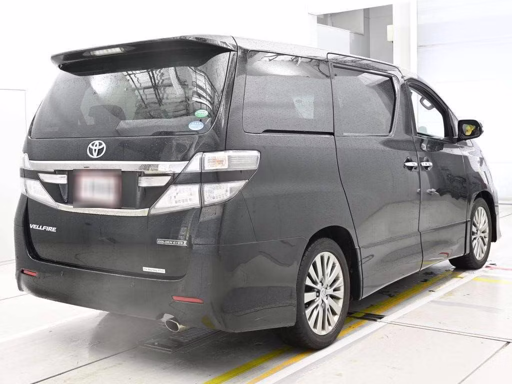 TOYOTA VELLFIRE