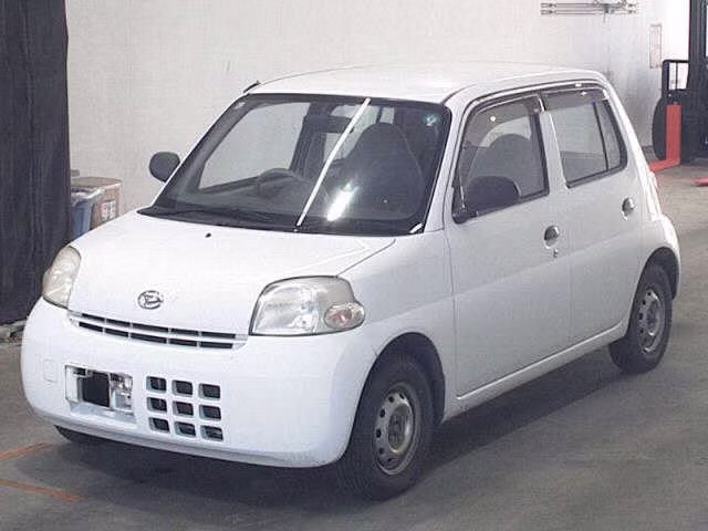 DAIHATSU ESSE