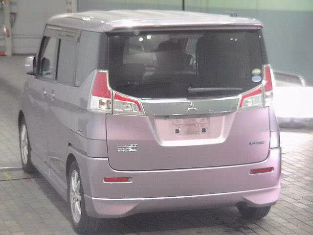 MITSUBISHI DELICA D:2
