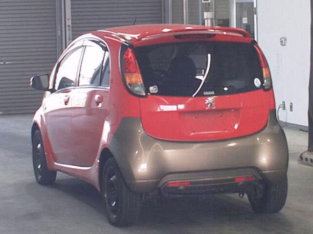 MITSUBISHI I