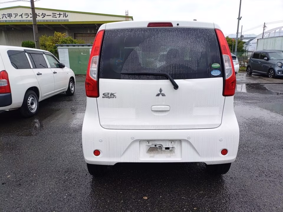 MITSUBISHI EK WAGON