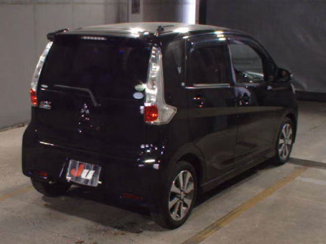 MITSUBISHI EK CUSTOM