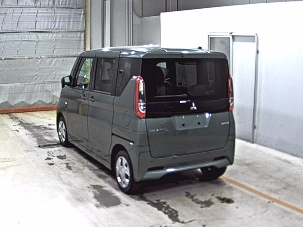 MITSUBISHI EK SPACE