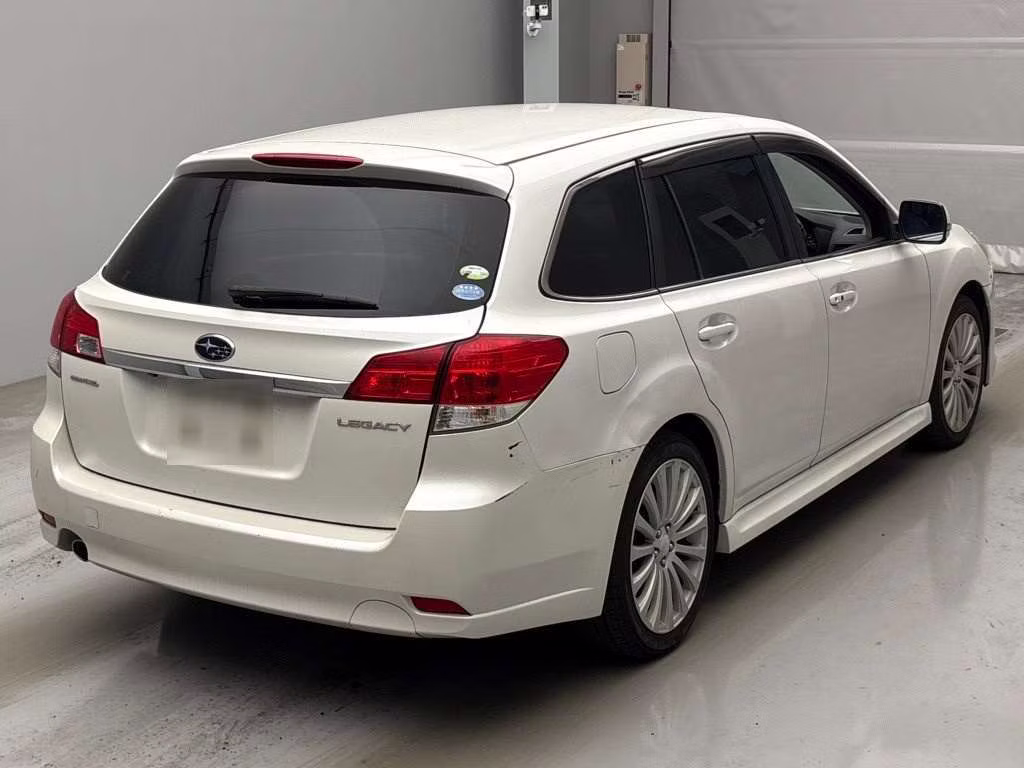 SUBARU LEGACY