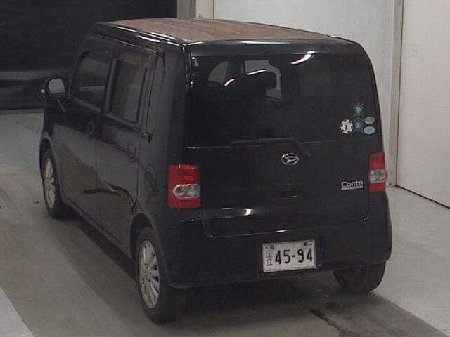 DAIHATSU MOVE CONTE
