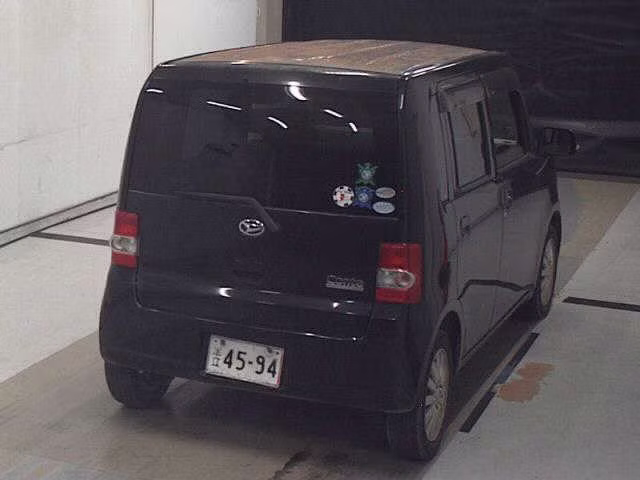 DAIHATSU MOVE CONTE
