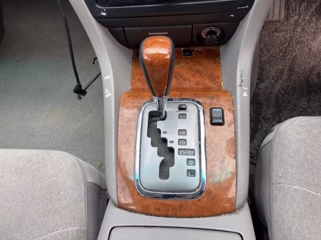 TOYOTA MARK II