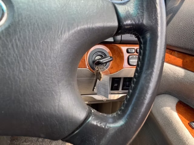 TOYOTA MARK II