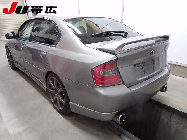 SUBARU LEGACY B4