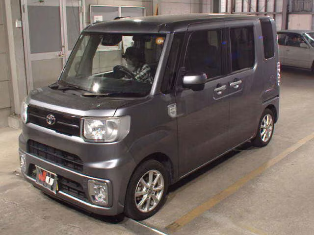 TOYOTA PIXIS MEGA