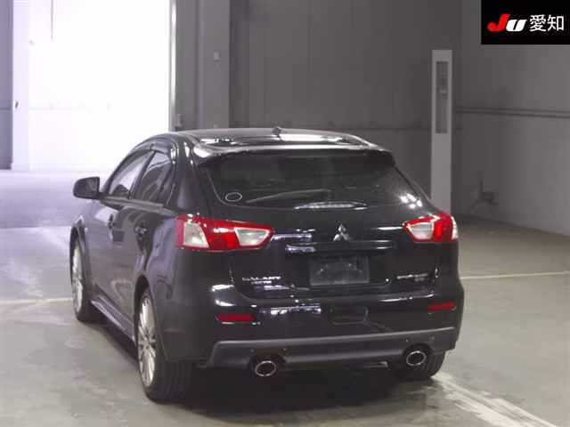 MITSUBISHI GALANT FORTIS