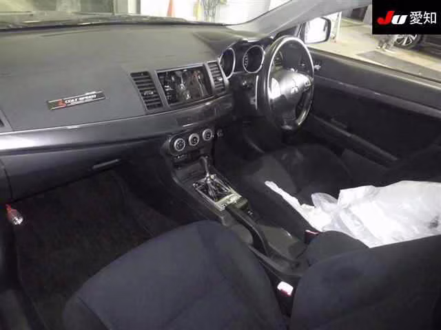MITSUBISHI GALANT FORTIS