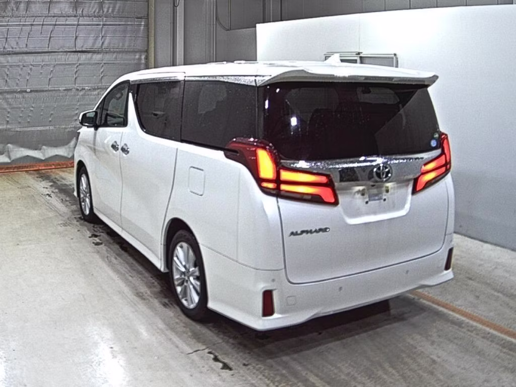 TOYOTA ALPHARD