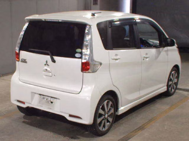 MITSUBISHI EK CUSTOM