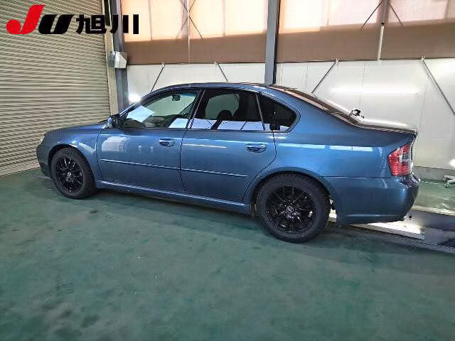 SUBARU LEGACY B4