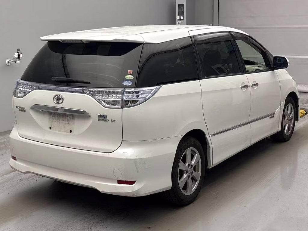 TOYOTA ESTIMA