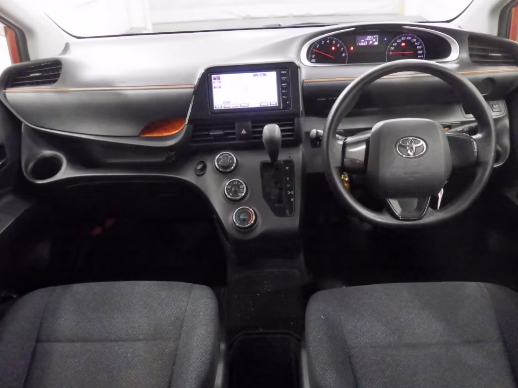 TOYOTA SIENTA