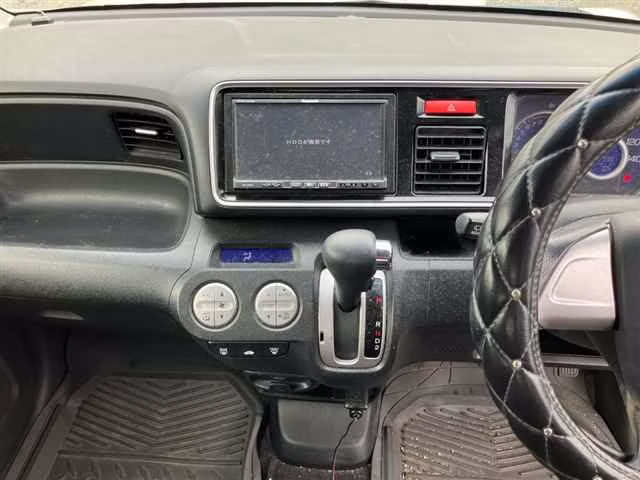 HONDA LIFE