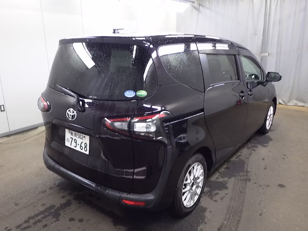 TOYOTA SIENTA
