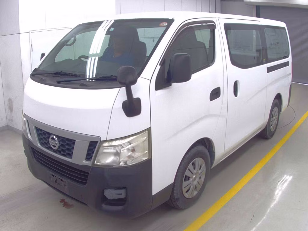 NISSAN NV350 CARAVAN