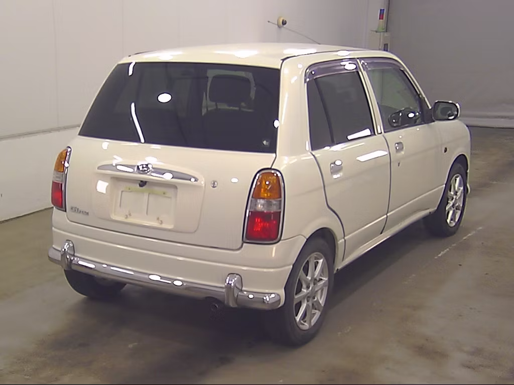 DAIHATSU MIRA GINO