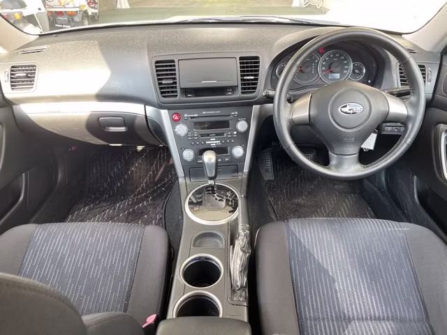 SUBARU LEGACY
