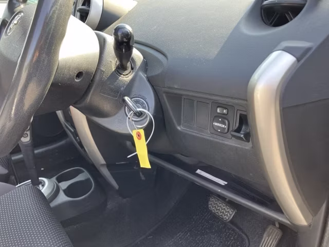TOYOTA IST