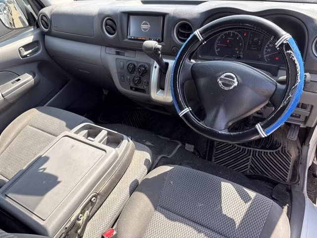 NISSAN NV350 CARAVAN