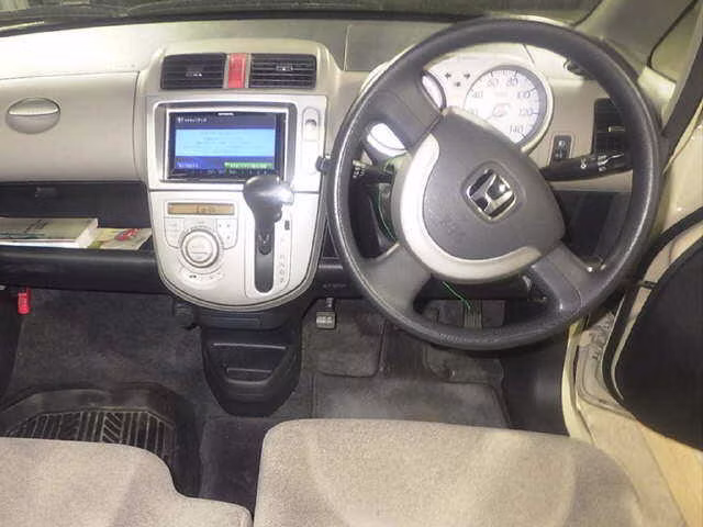 HONDA LIFE