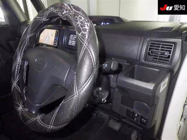 DAIHATSU HIJET CADDIE