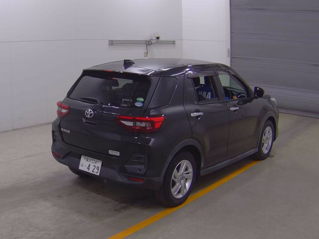 TOYOTA RAIZE