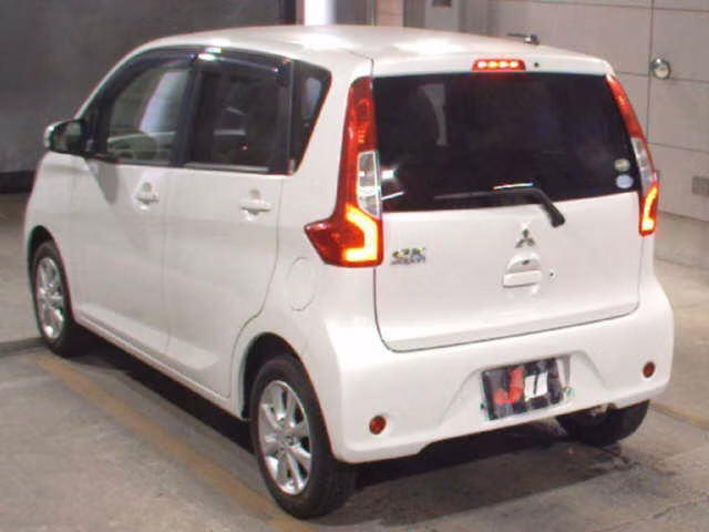 MITSUBISHI EK WAGON