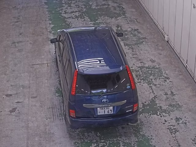 TOYOTA ISIS