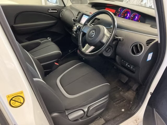 MAZDA BIANTE