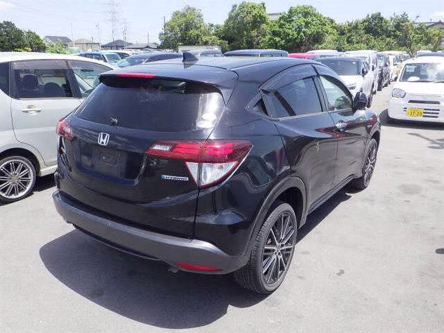 HONDA VEZEL