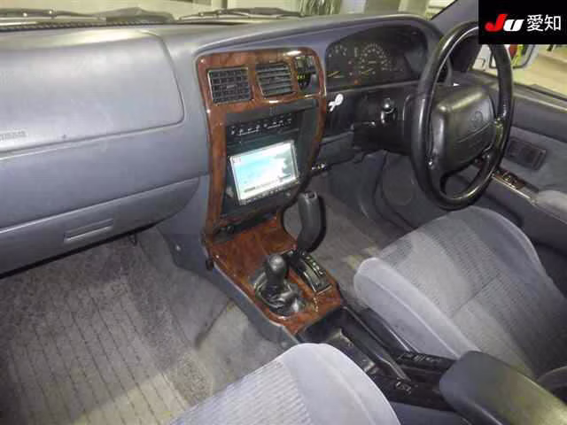 TOYOTA HILUX SURF