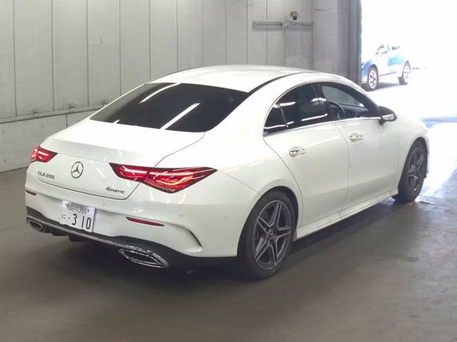 MERCEDES-BENZ CLA-CLASS