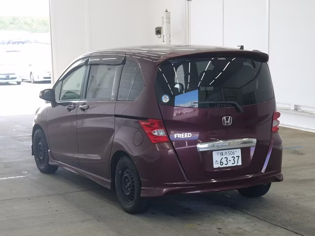 HONDA FREED
