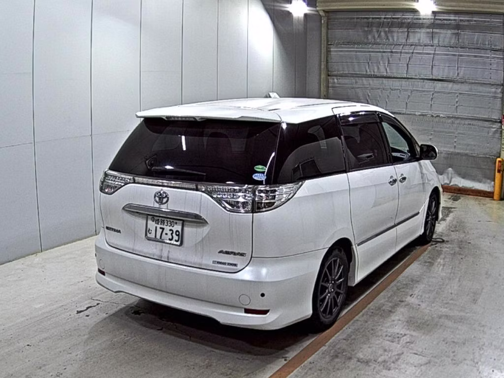 TOYOTA ESTIMA