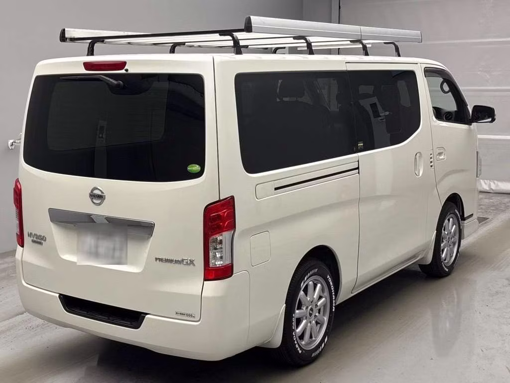 NISSAN NV350 CARAVAN