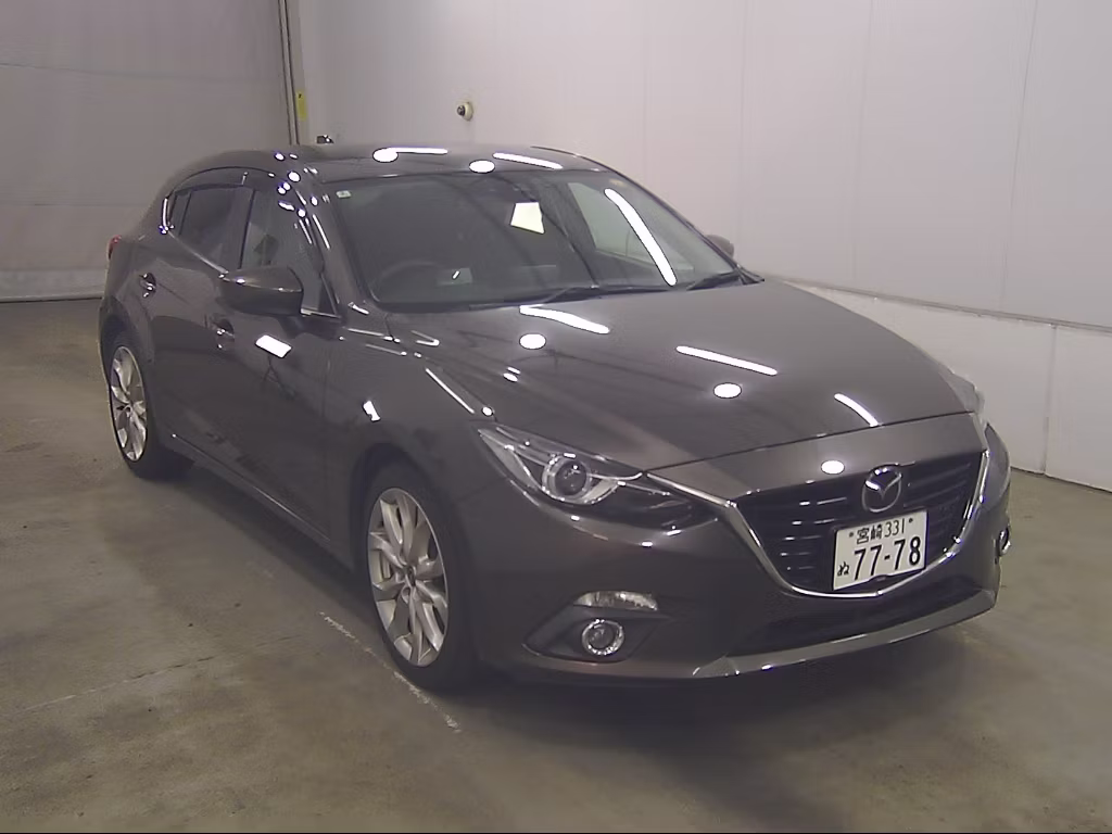 MAZDA AXELA