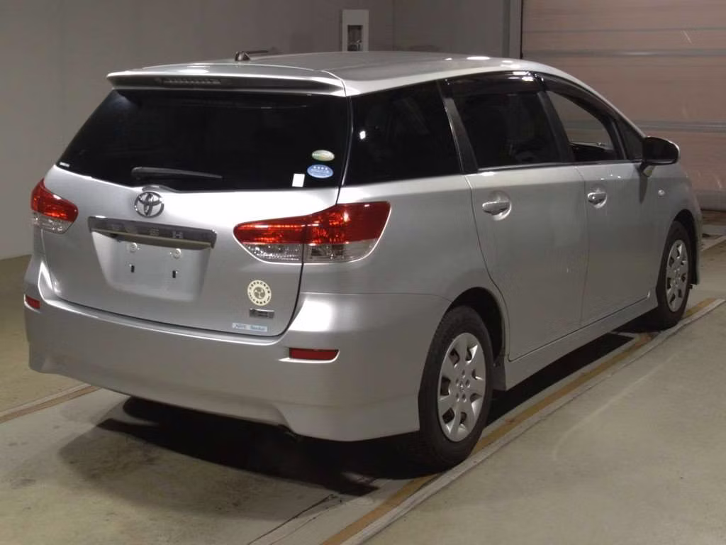 TOYOTA WISH