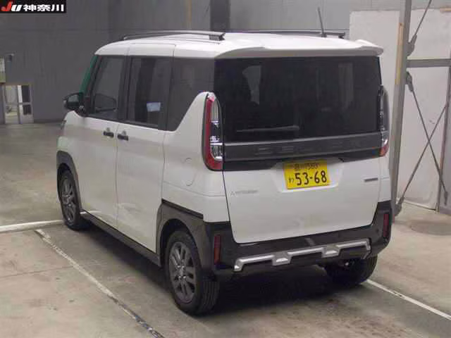 MITSUBISHI DELICA MINI