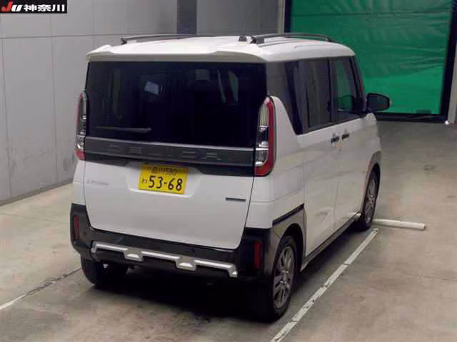 MITSUBISHI DELICA MINI